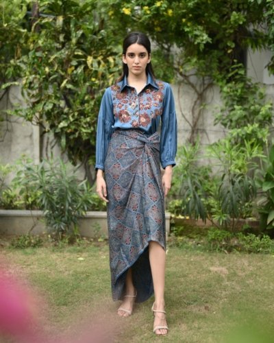 Zeenat Ajrak Skirt Set