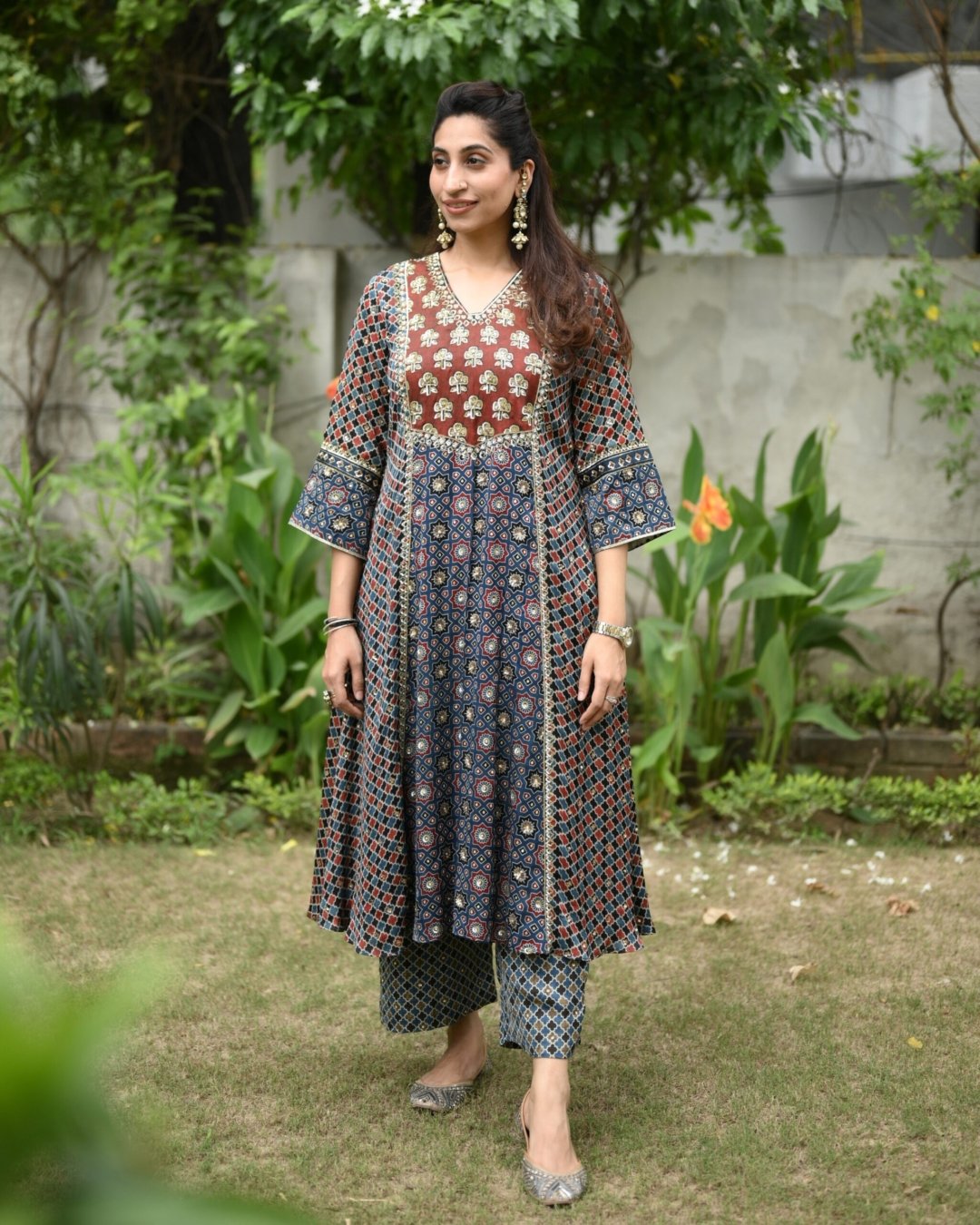 Guldasta Ajrak Silk Modal Set