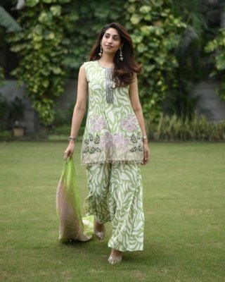 Alaya Sharara Set